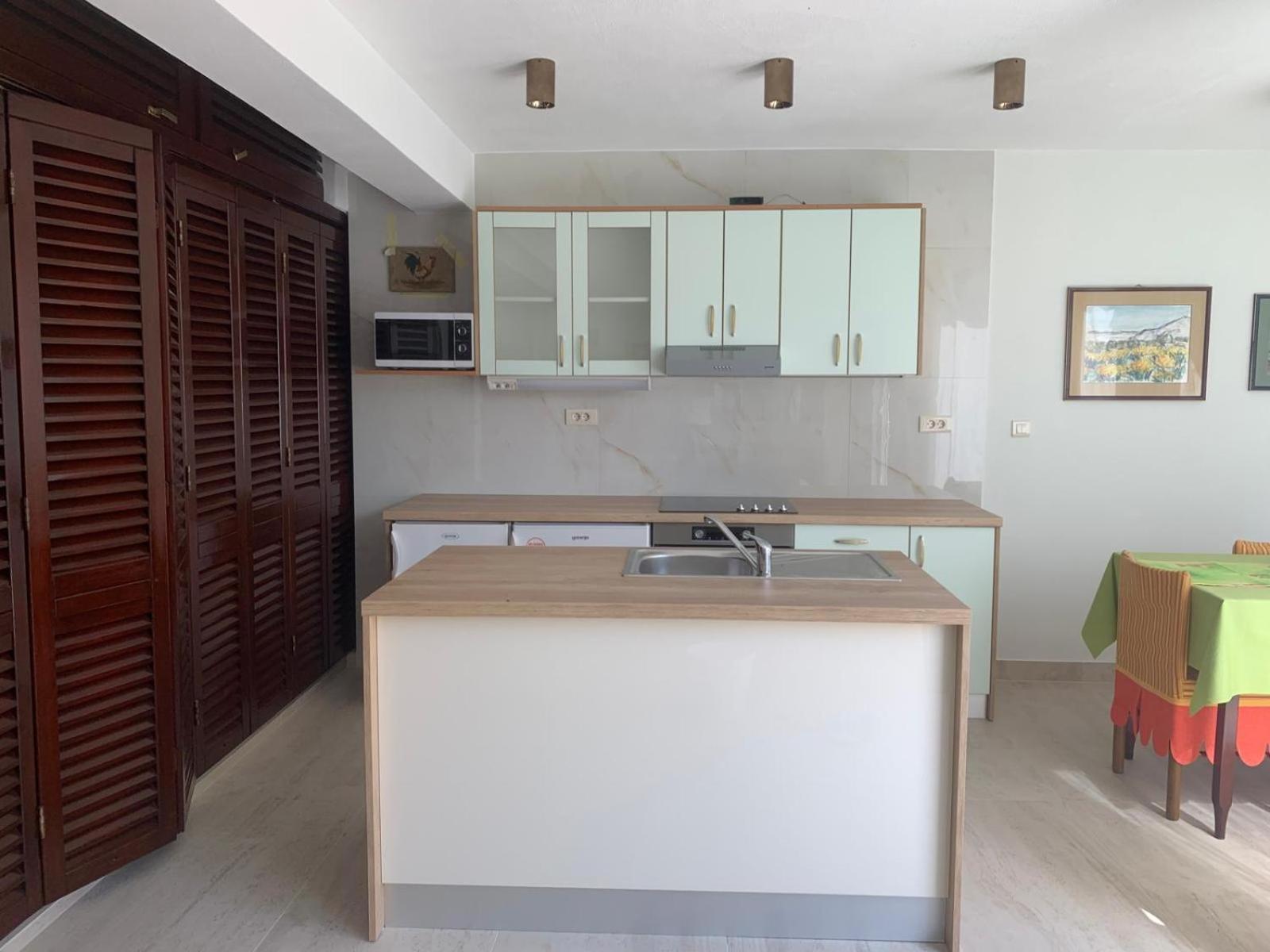 Rozita Seaside Relax Apartments بودغورا المظهر الخارجي الصورة